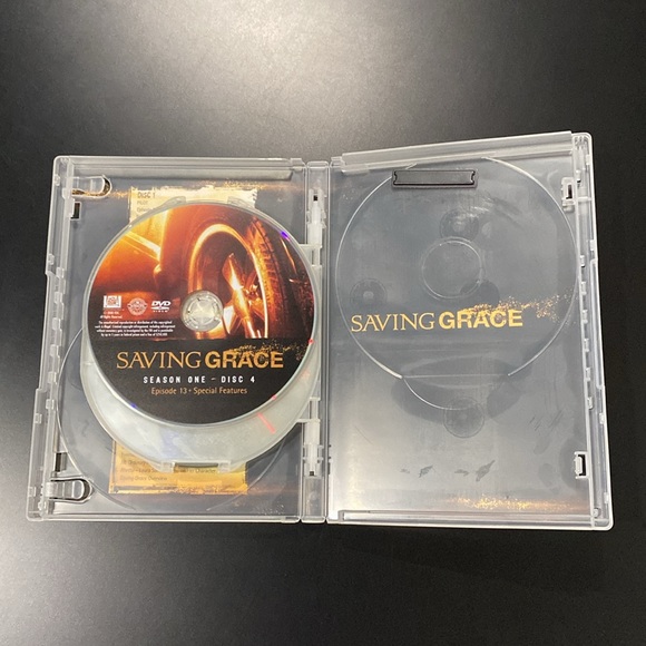 Saving Grace - The Complete First Season - Picture 5 of 10